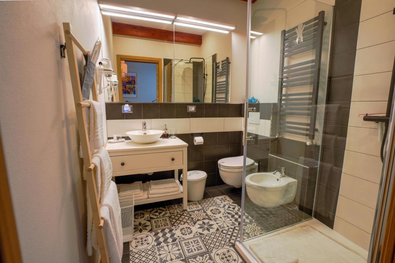 Bed and Breakfast Sa Domo E Giuanne E Giuanna Боса Экстерьер фото
