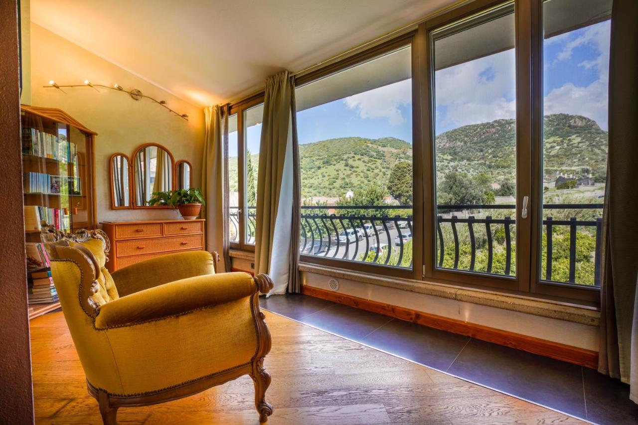 Bed and Breakfast Sa Domo E Giuanne E Giuanna Боса Экстерьер фото