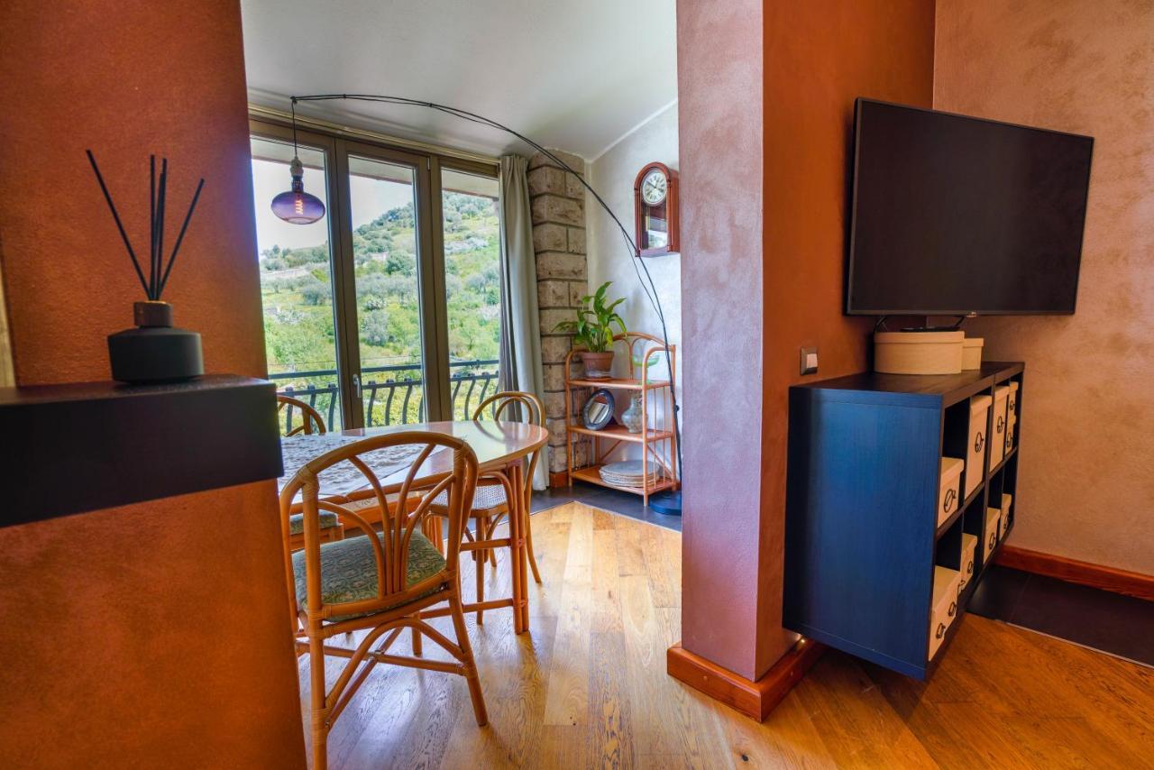Bed and Breakfast Sa Domo E Giuanne E Giuanna Боса Экстерьер фото